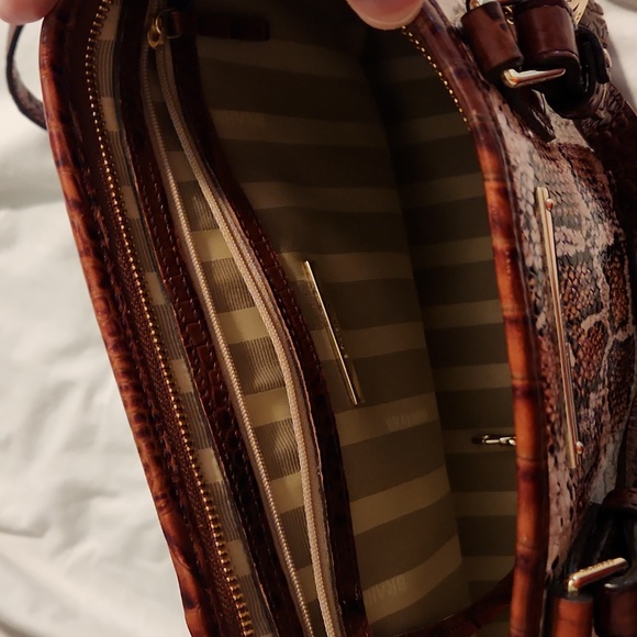 Brahmin Mini Asher - Picture 15 of 16